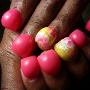 Bubble nails