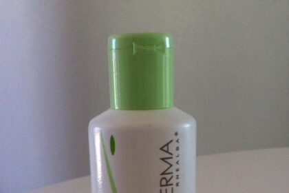 Olio detergente viso e corpo Aderma Exomega