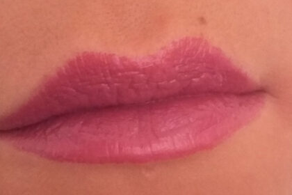 Swatch rossetto Avon