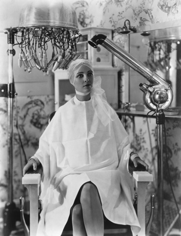 Un asciugacapelli laterale del 1928
