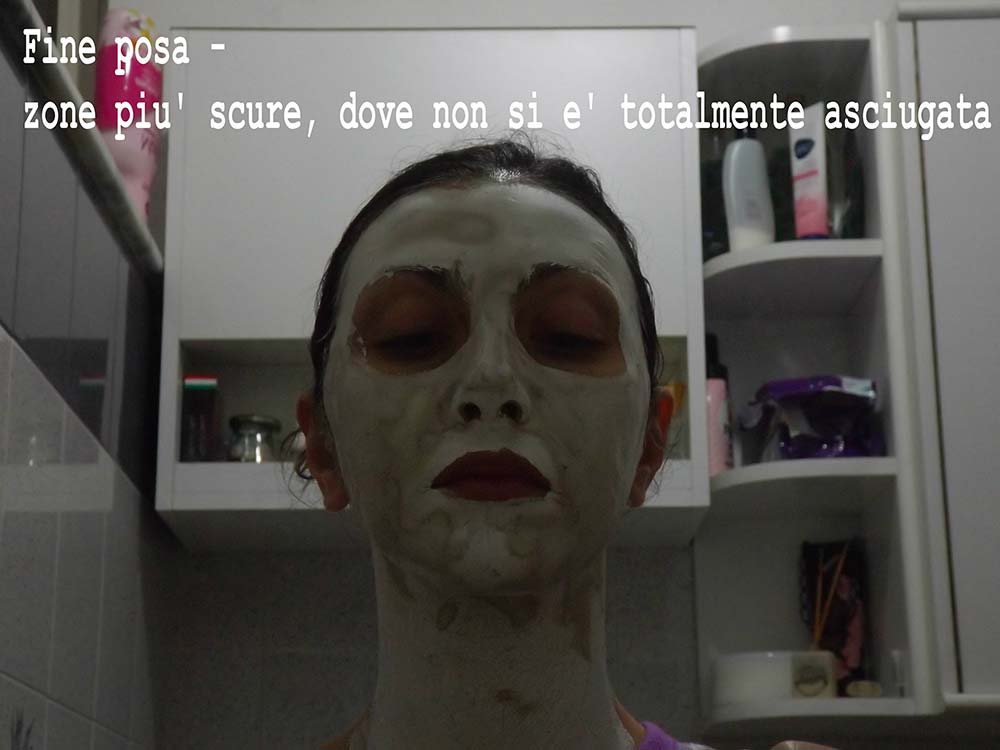 fine posa maschera viso