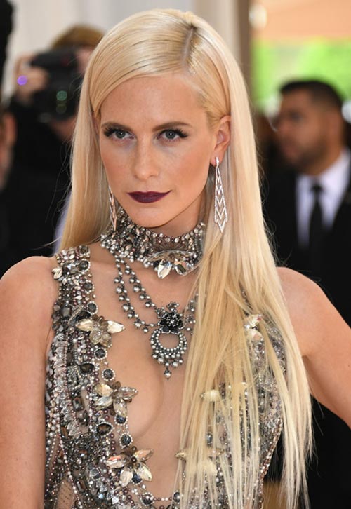 Poppy Delevingne Hairstyle e Make up