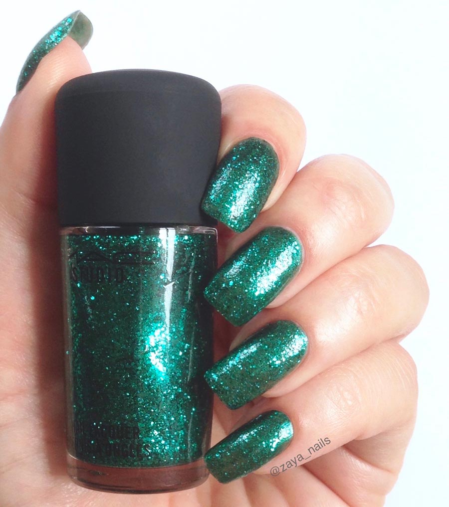swatch smalto verde glitter Mac Cosmetics