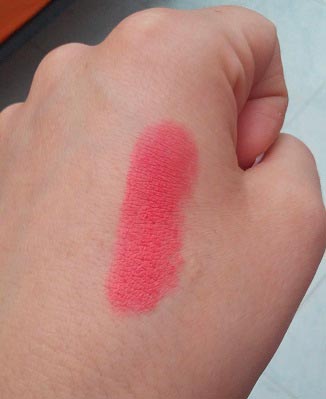 Swatch rossetto Deborah Milano Atomic Red