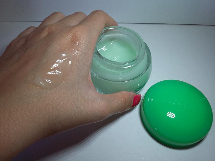 Crema idratante Hydra Basic per pelli miste e grasse di Clinians