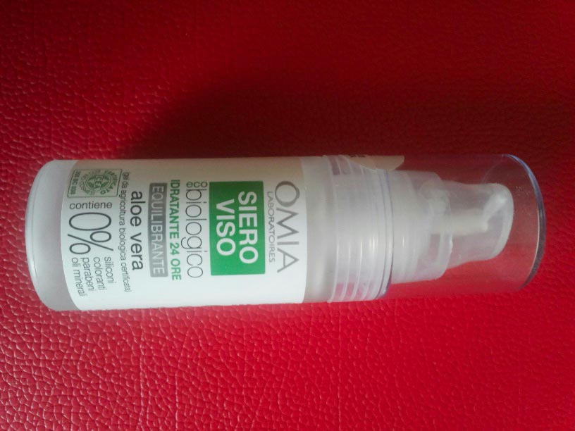 Siero viso Aloe Vera di Omia
