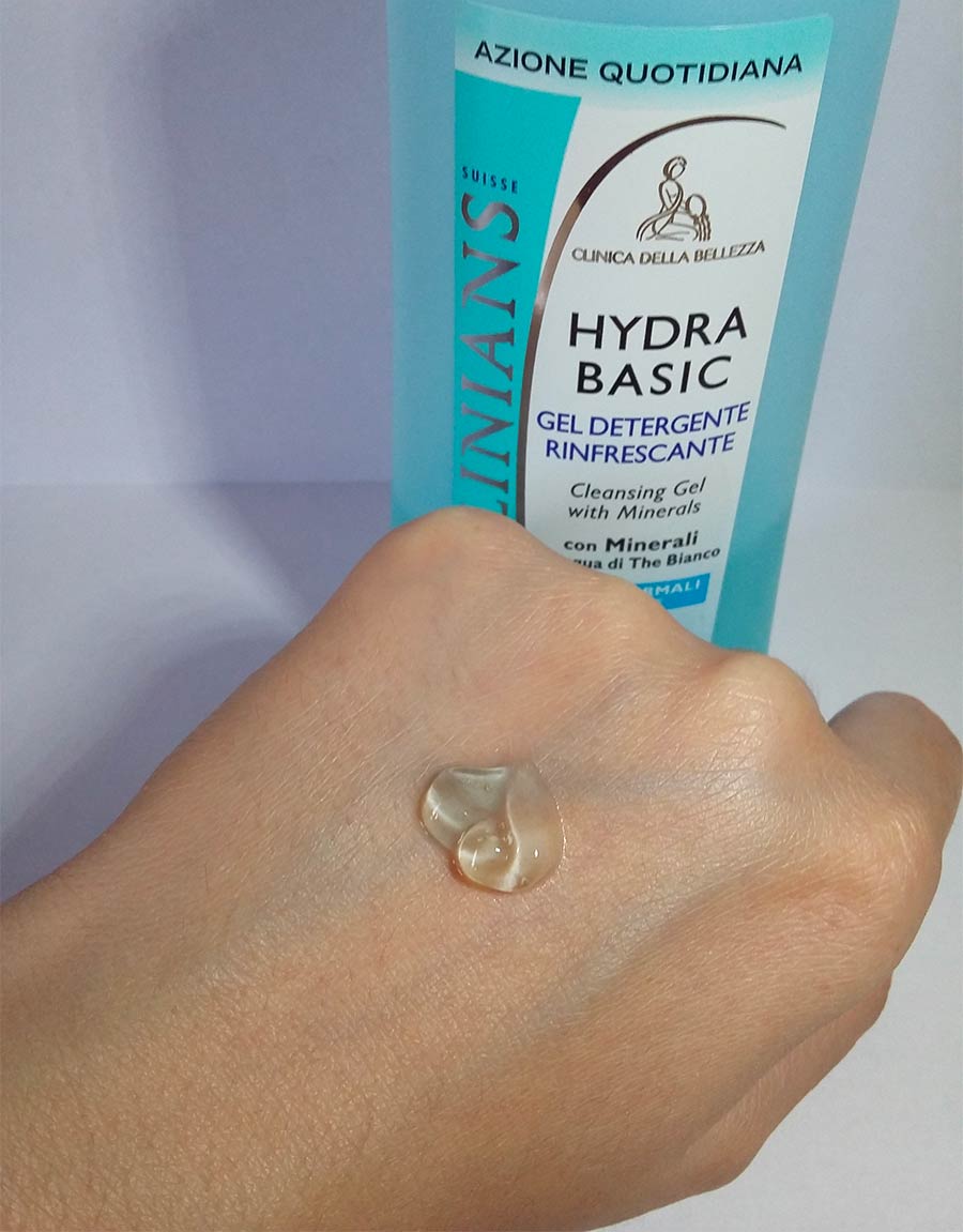texture Gel Detergente rinfrescante Hydra Basic Clinians