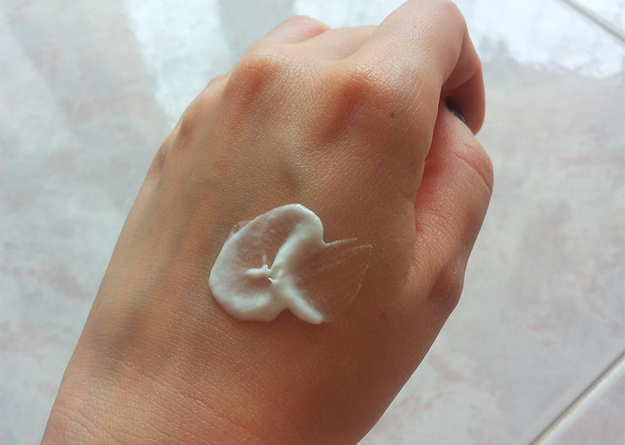 texture crema viso Bottega Verde