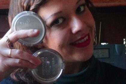 Cipria opacizzante Essence