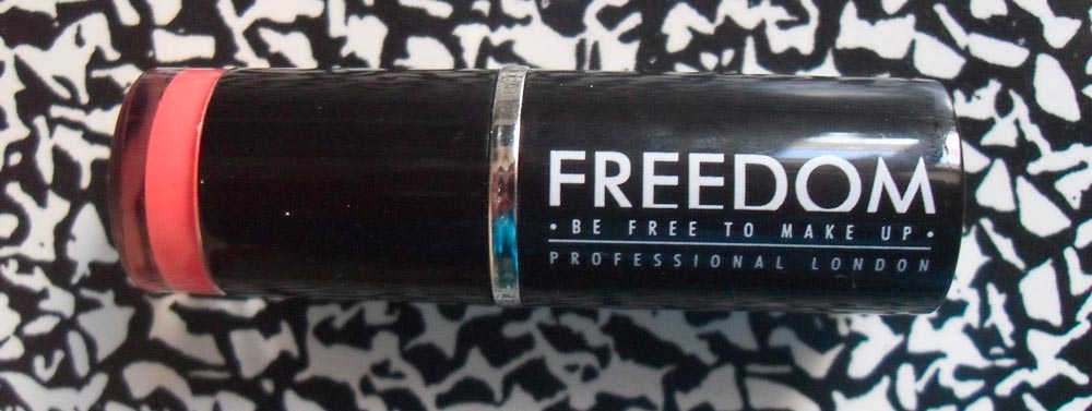 Freedom Makeup Rossetto