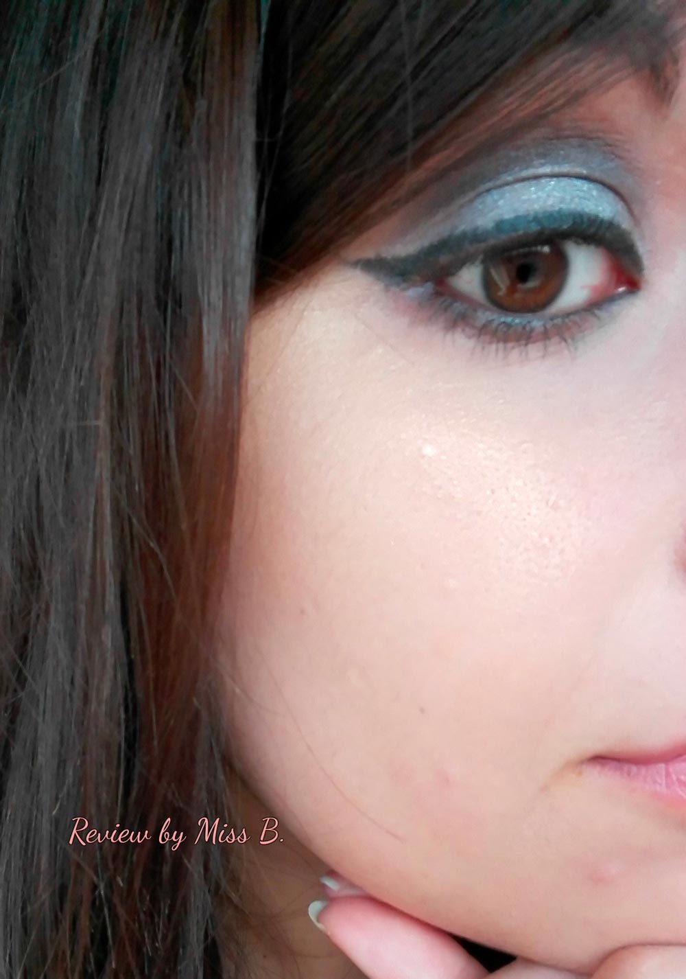 Illuminante Pupa con make up