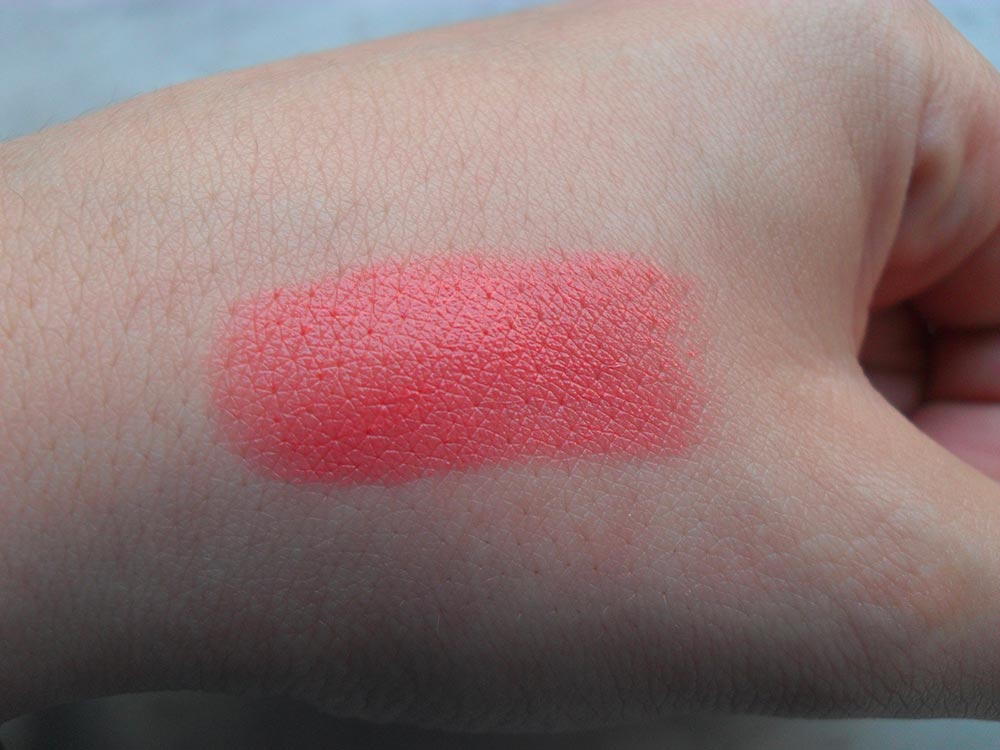 Swatch Freedom Makeup Rossetto