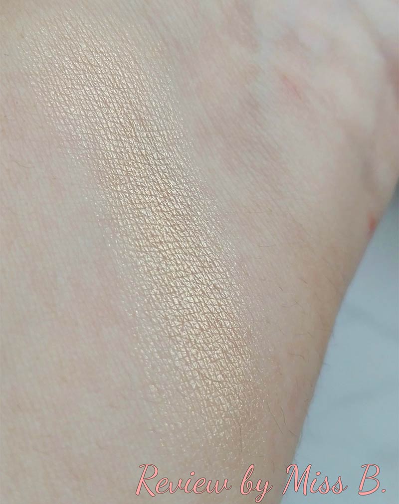 swatch illuminante viso Pupa