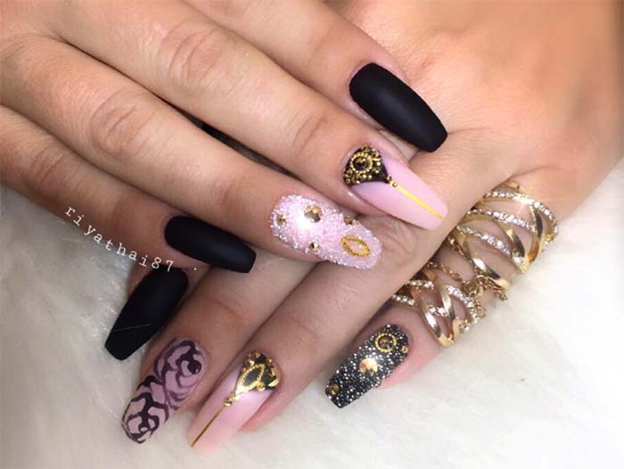 nail art rosa nero