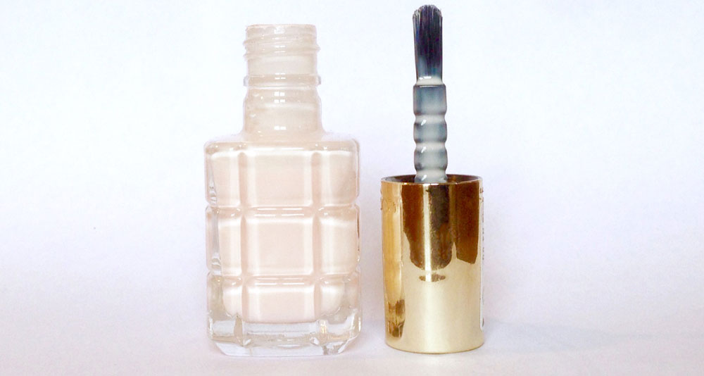 smalto L'Oreal Paris Nude