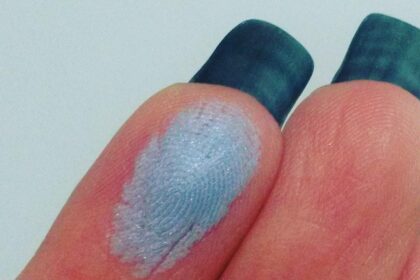 swatch Ombretto Shu Uemura, P Blue 625