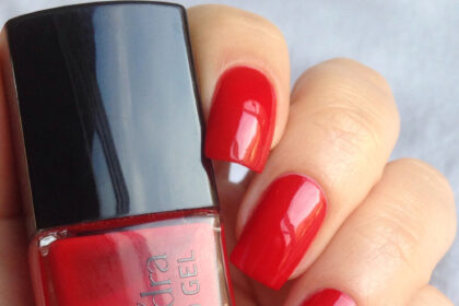 swatch smalto rosso Euphidra