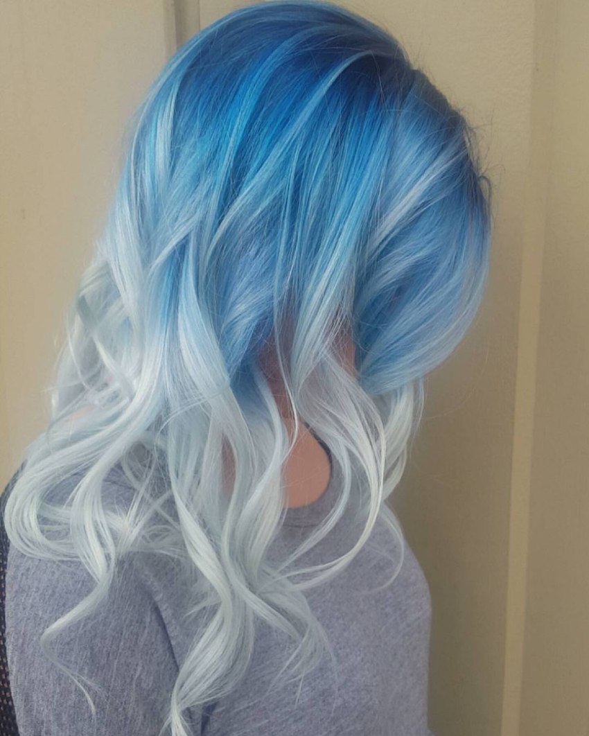 capelli azzurro grigio