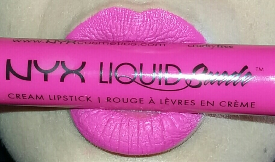 Swatch rossetto liquido rosa neon NYX