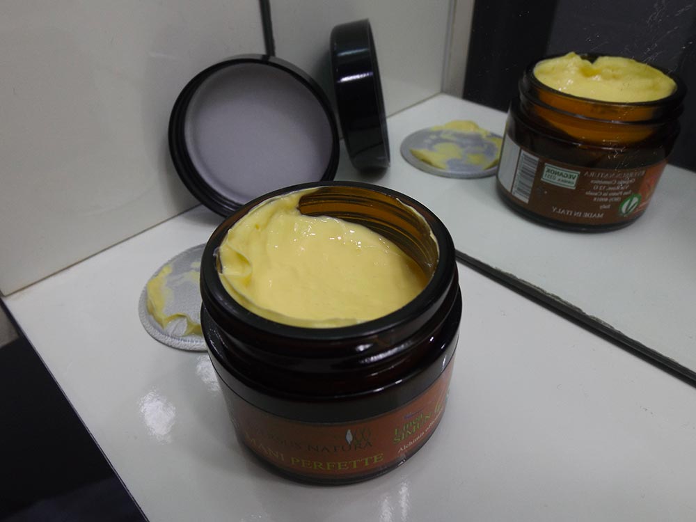 Texture crema mani "Mani Perfette"