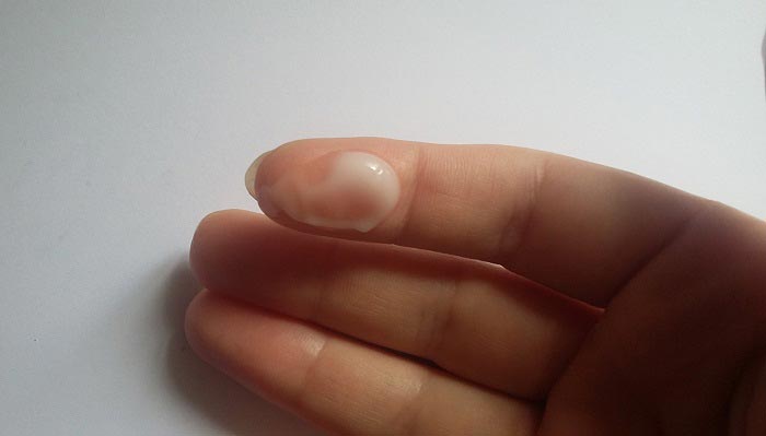 Texture mascara viso idratante Yves Rocher