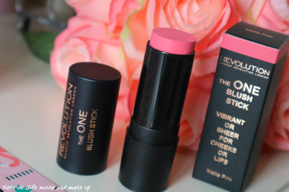 Blush Stick Make up Revolution