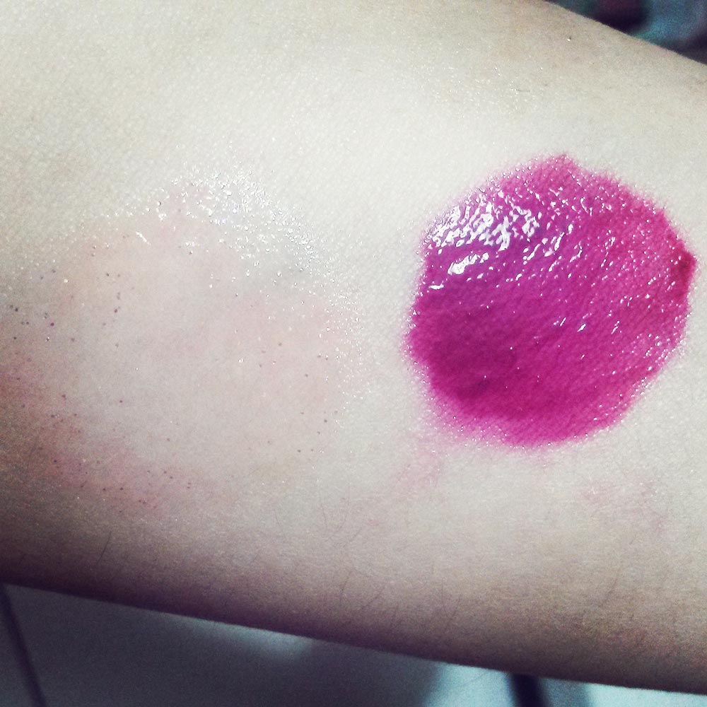 Swatch lipgloss Megaslicks di Wet N Wild