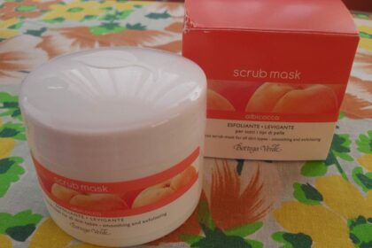 Scrub mask albicocca di Bottega Verde