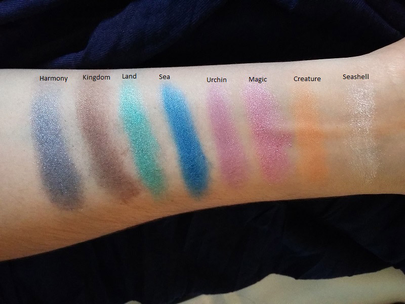 Swatch ombretti palette Palette Mermaids Forever di Makeup Revolution