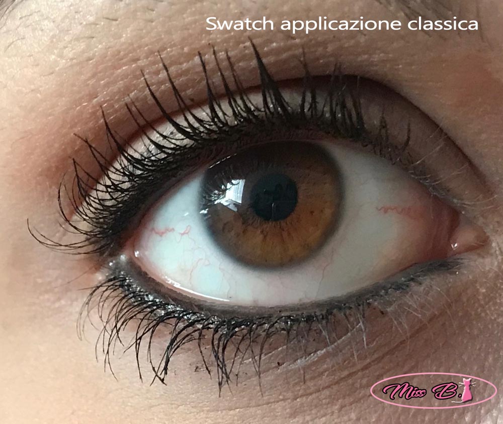 Swatch applicazione classica Mascara L'Oréal ciglia finte