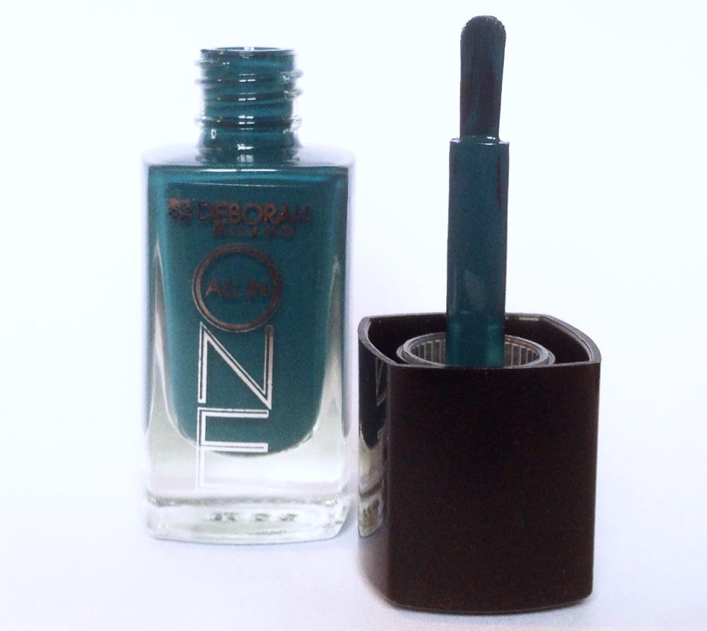 Smalto petrolio Deborah Milano "All In One"