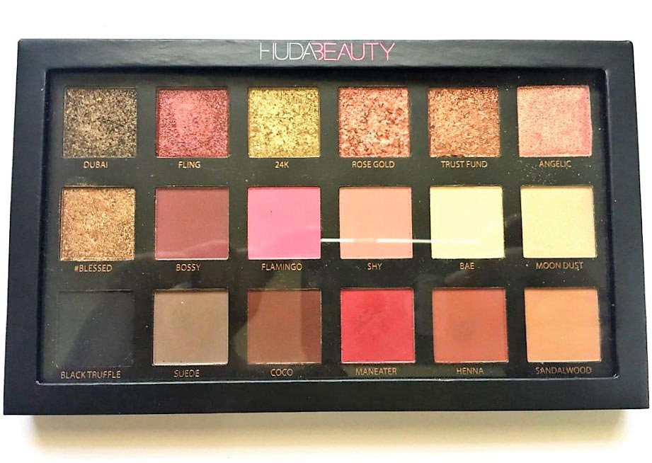 ombretti Textured Shadows Palette Rose gold edition di Huda Beauty