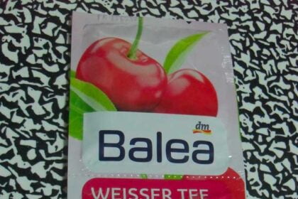 Maschera viso al tè bianco e alla ciliegia