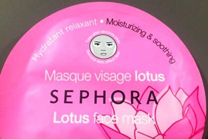 maschera ai fiori di loto