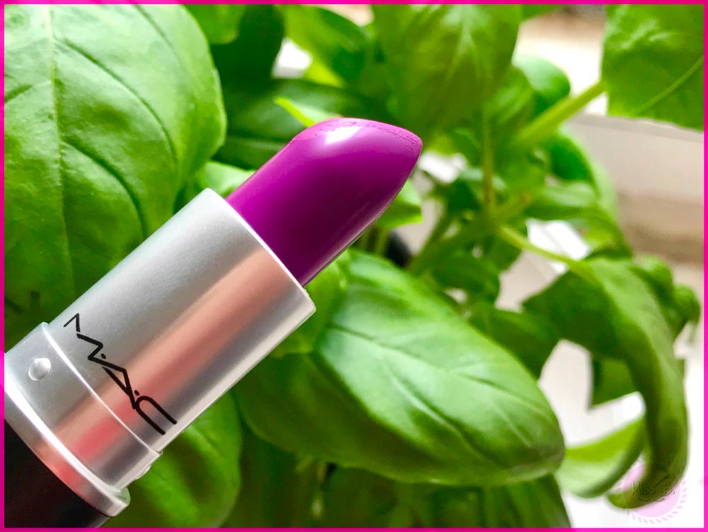 Rossetto Mac Heroine primo piano