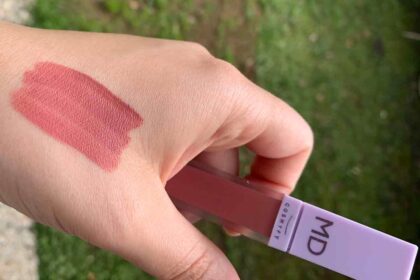 swatch Lip Mousse di Makeup Delight