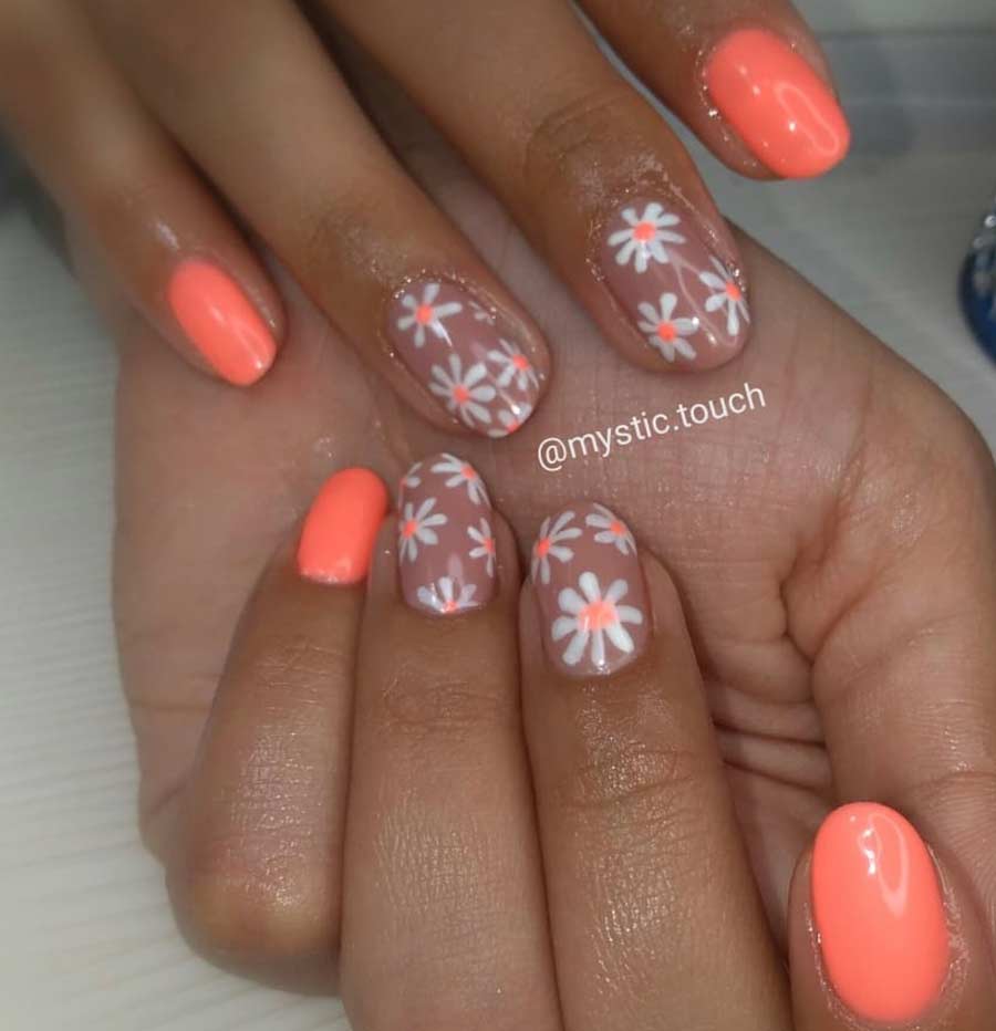 Manicure fluo con fiamma arancione