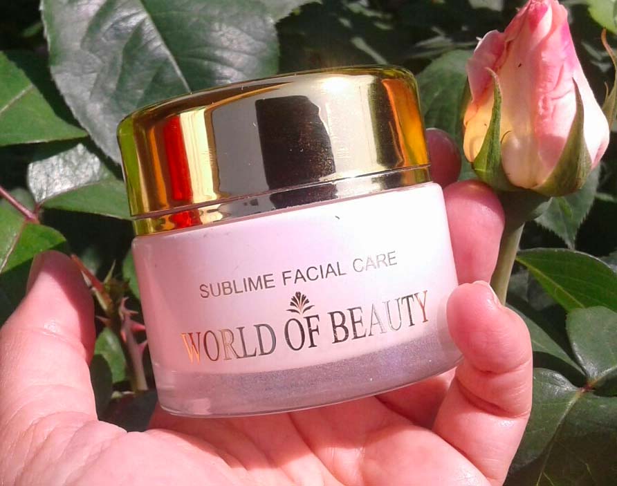 Maschera viso e crema notte Akoia Lift Sublime Facial Care di World of Beauty