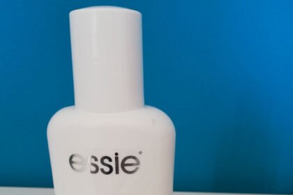 solvente per unghie "Good as gone" Essie