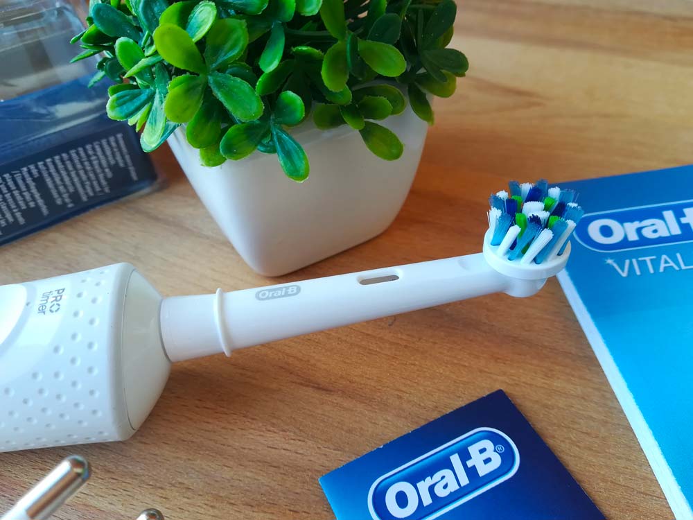 Spazzolino Elettrico Vitality 100 Oral-B Spazzolino Elettrico Vitality 100 Oral-B