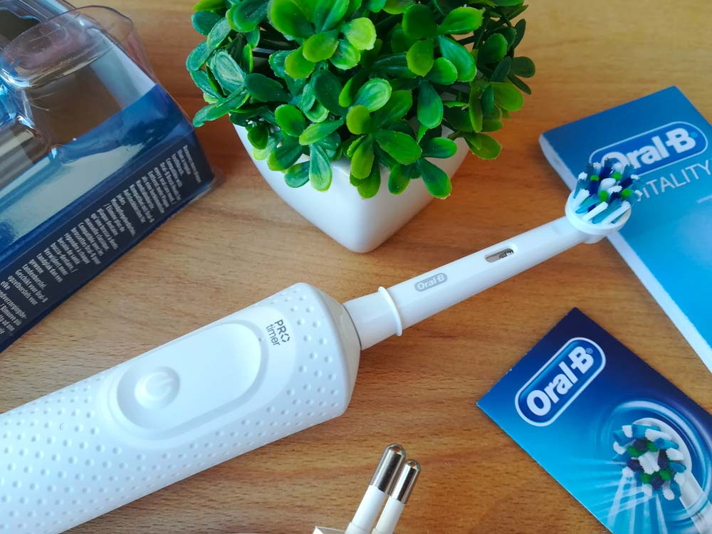 Spazzolino Elettrico Vitality 100 Oral-B Spazzolino Elettrico Vitality 100 Oral-B