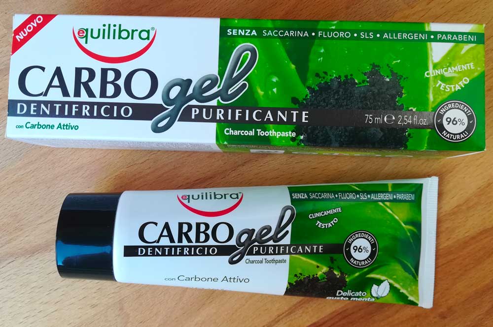 Dentifricio CARBO Gel Equilibra con Carbone Attivo