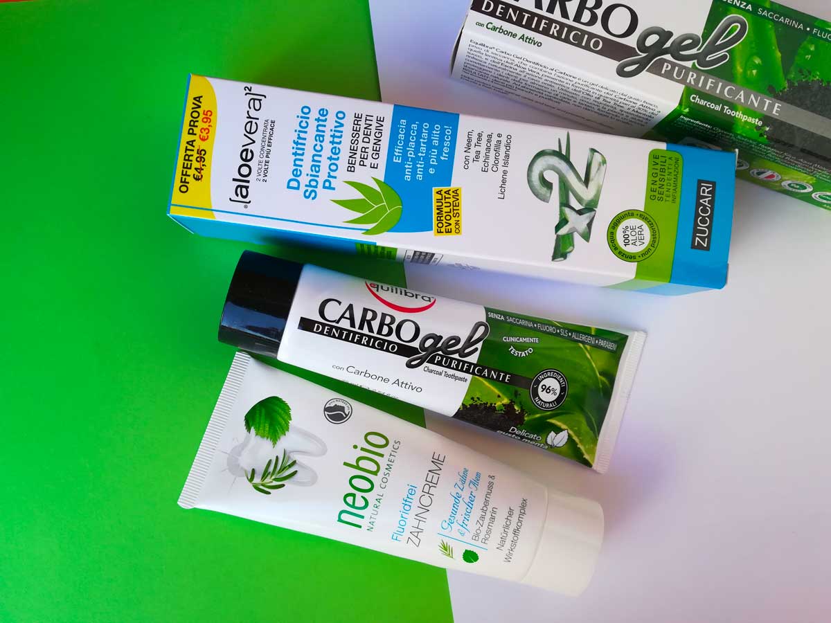 Dentifricio CARBO Gel Equilibra con Carbone Attivo