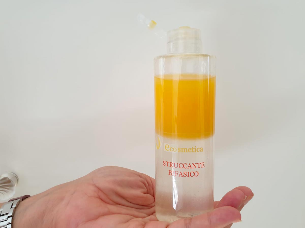 struccante bifasico di "Ecocosmetica"