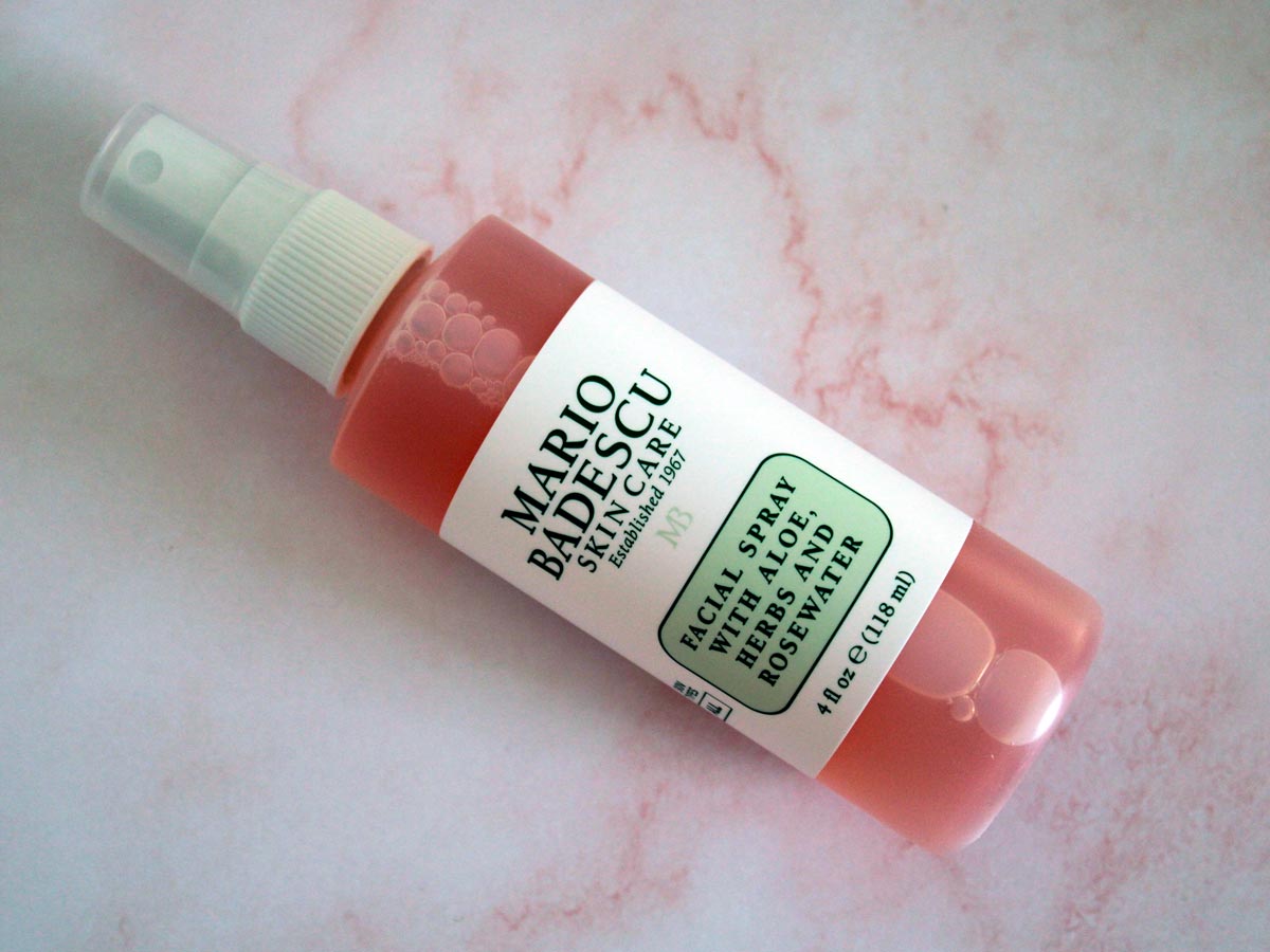 Spray viso Mario Badescu aloe vera, acqua di rose e piante aromatiche