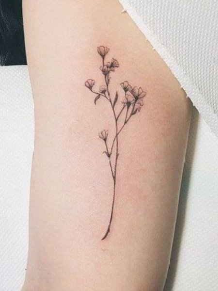 Tatuaggio fiori uomo 23