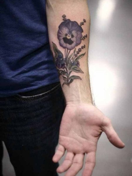 Tatuaggio fiori uomo 30