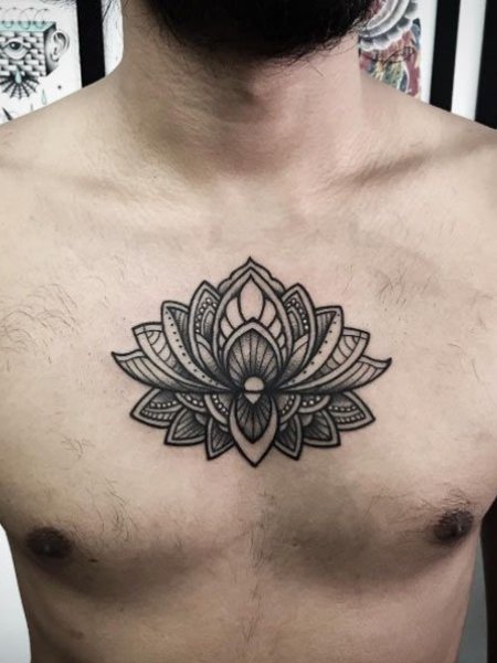 Tatuaggio fior di loto