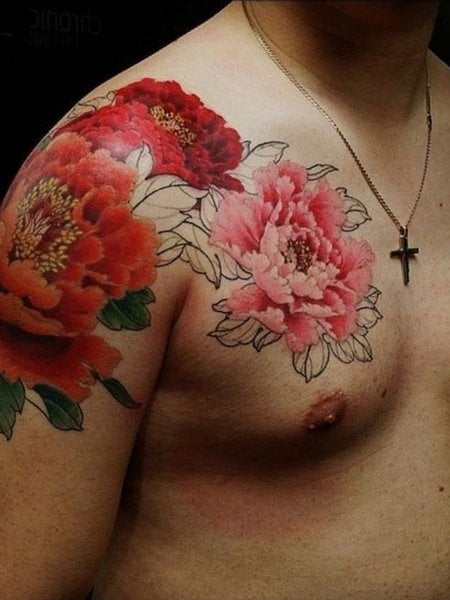 Tatuaggio con peonia