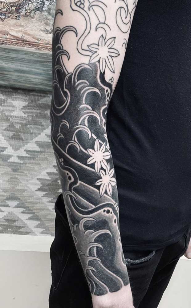 tatuaggio Giapponese con colore nero